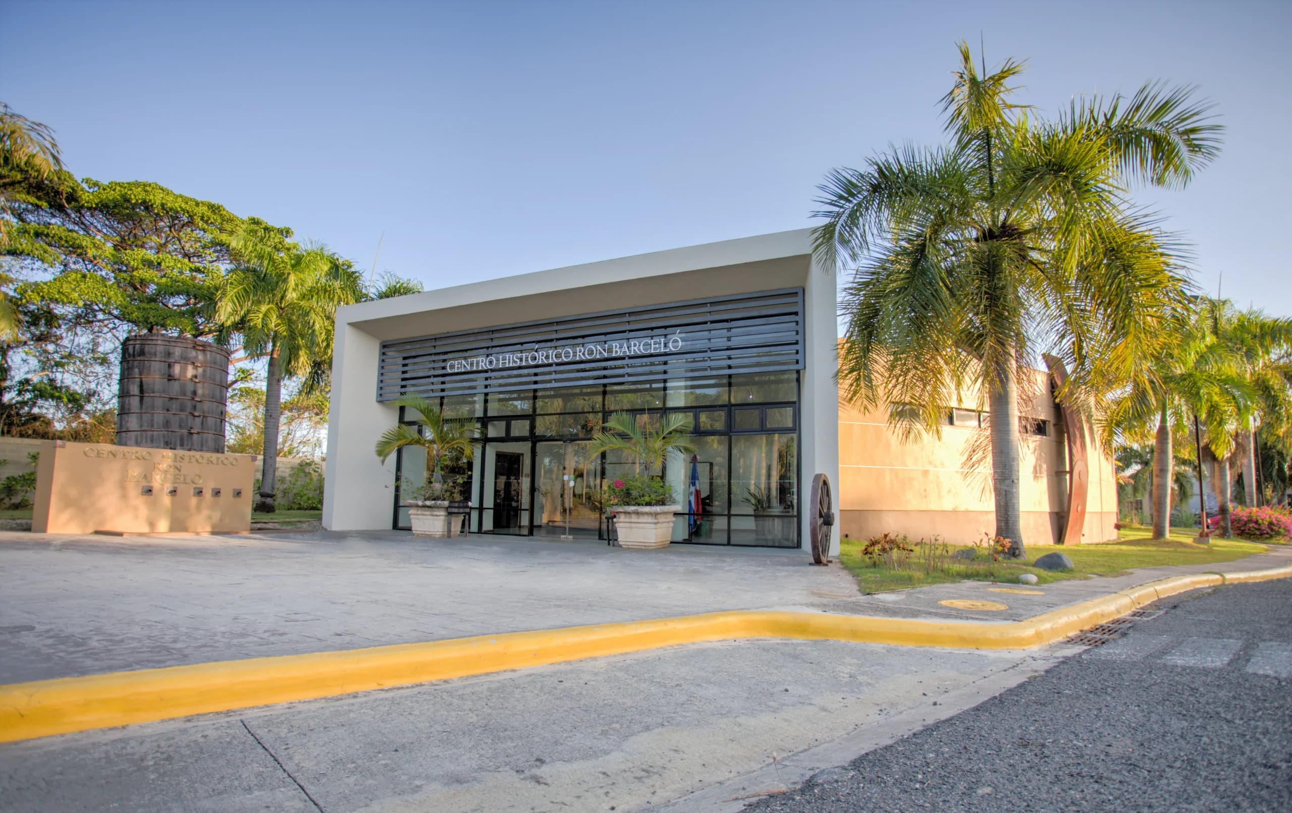 Ron Barceló Historic Center