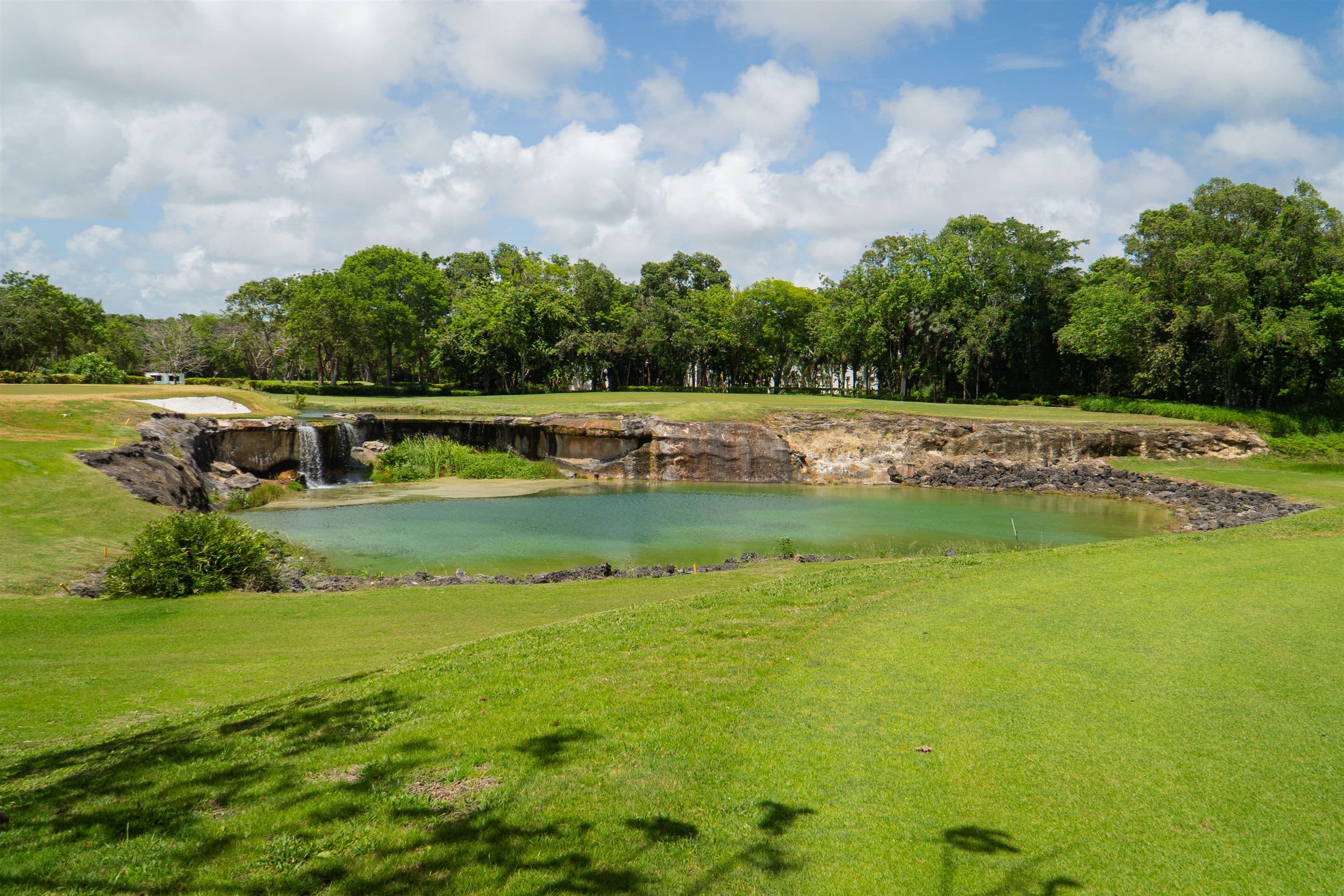 Guavaberry Golf and Country Club