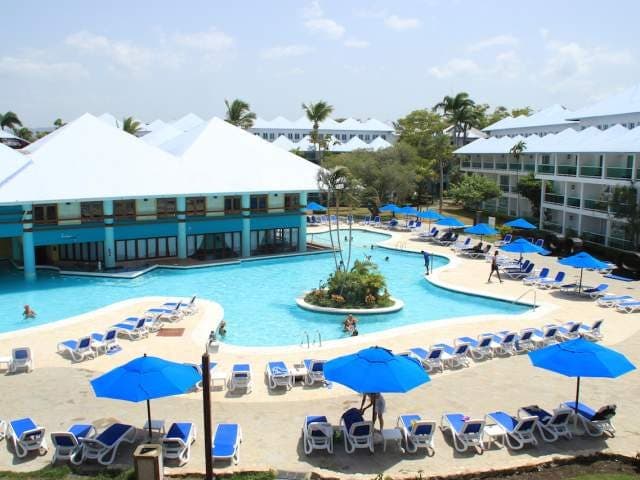 Grand Paradise Playa Dorada