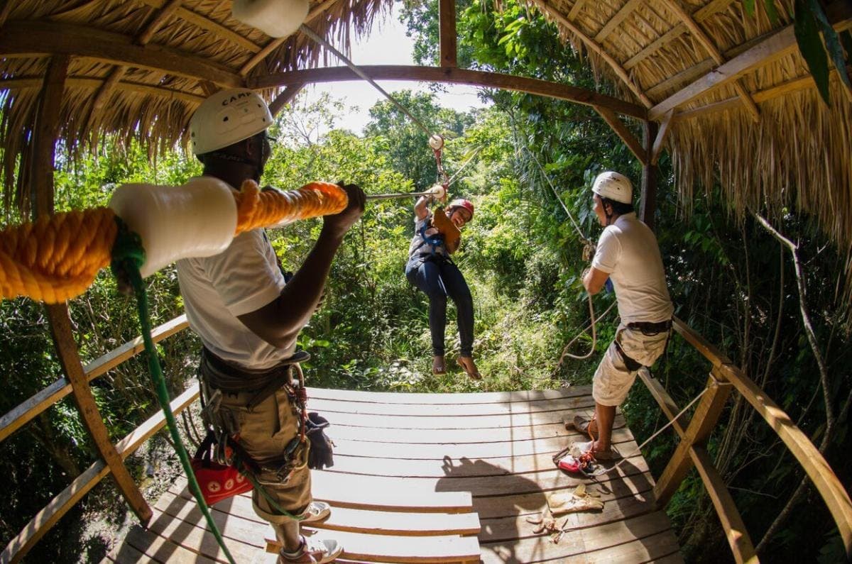Juana Vicente Ziplines