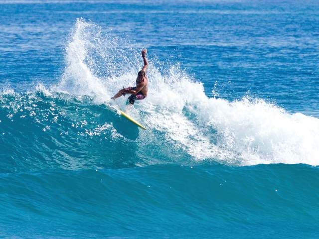 Surf, Encuentro Beach