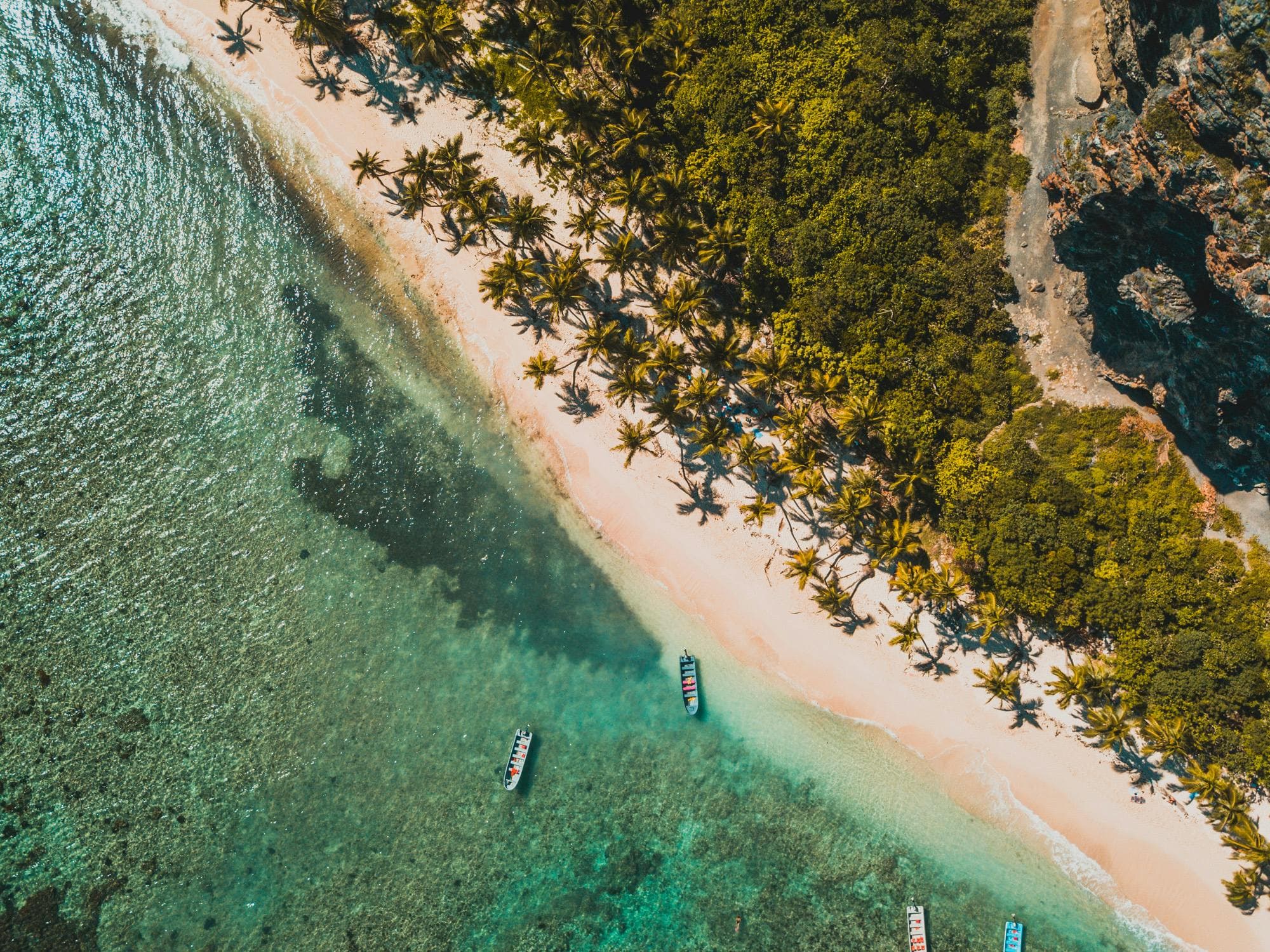 Playa Frontón