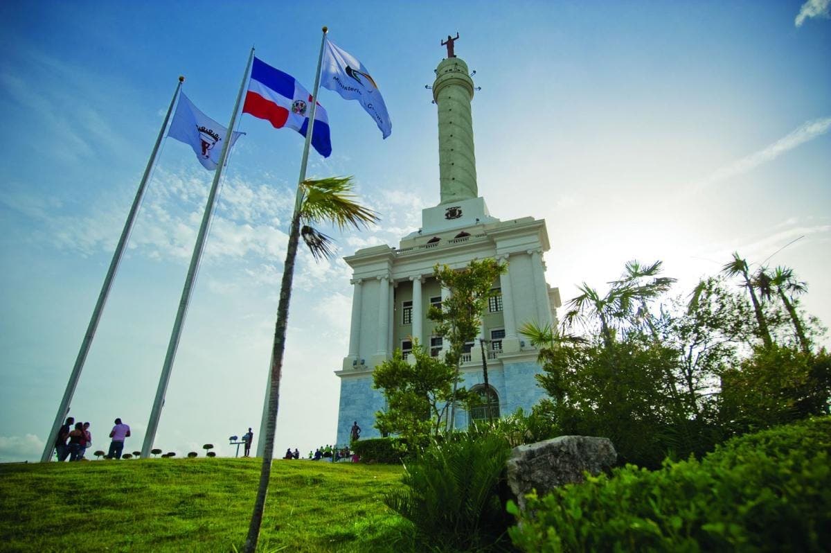 Monumento a los Héroes de la Restauración